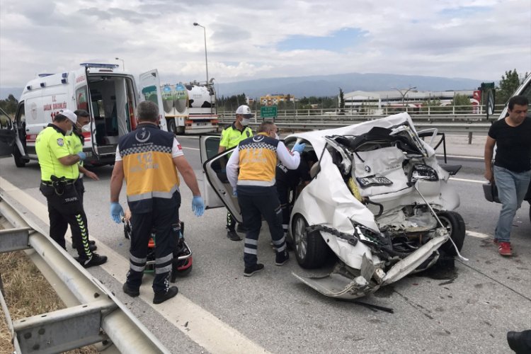 Aydın'da süt tankeriyle otomobil çarpıştı: 1 ölü, 1 yaralı