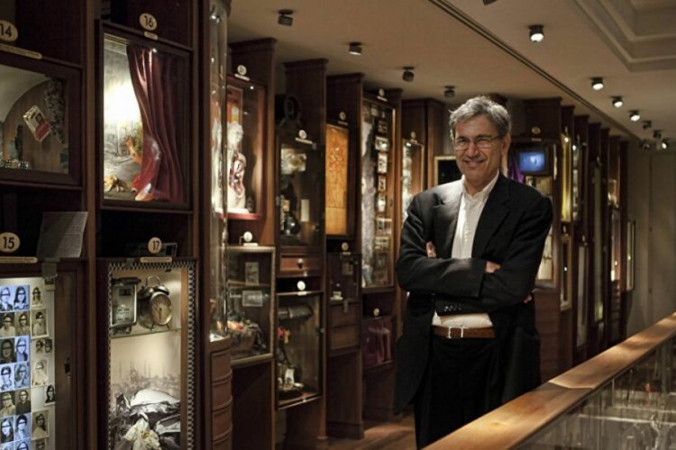 Orhan Pamuk'un 'Masumiyet Müzesi' diziye uyarlanıyor