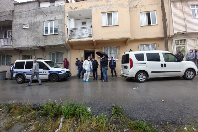 Bursa'da yaşayan Boğaziçi Üniversitesi öğrencisi Burak, evde ölü bulundu