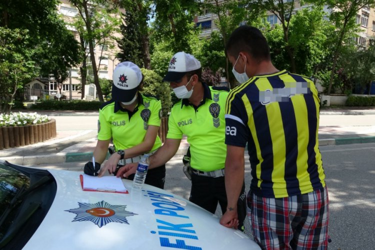 Bursa'da ceza yememek için polisten kaçtı, 'günleri karıştırdım' dedi