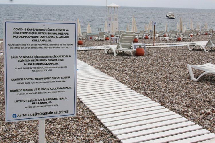 Konyaaltı Sahili'nde hummalı 1 Haziran hazırlığı