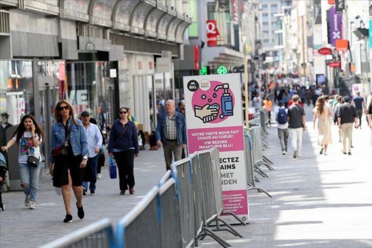 Belçika'da Kovid-19 nedeniyle hayatını kaybedenlerin sayısı 9 bin 500'ü geçti