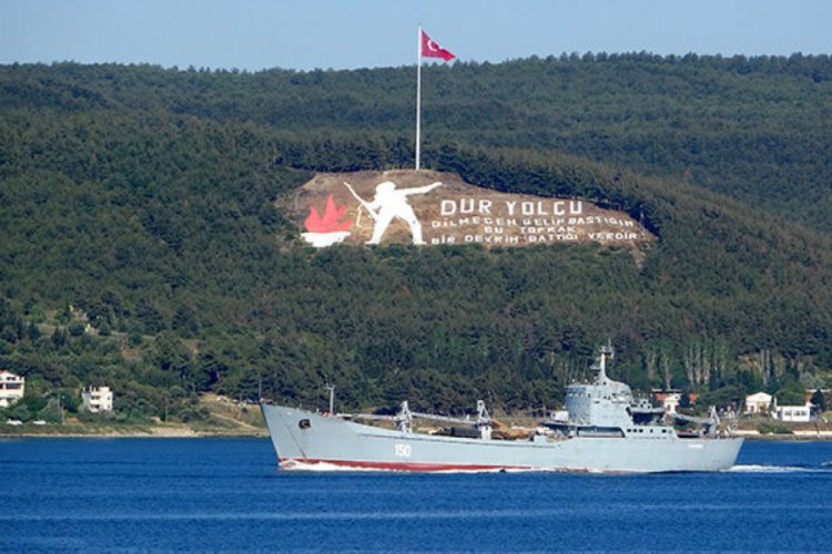 Rus savaş gemisi 'Saratov', Akdeniz'e iniyor