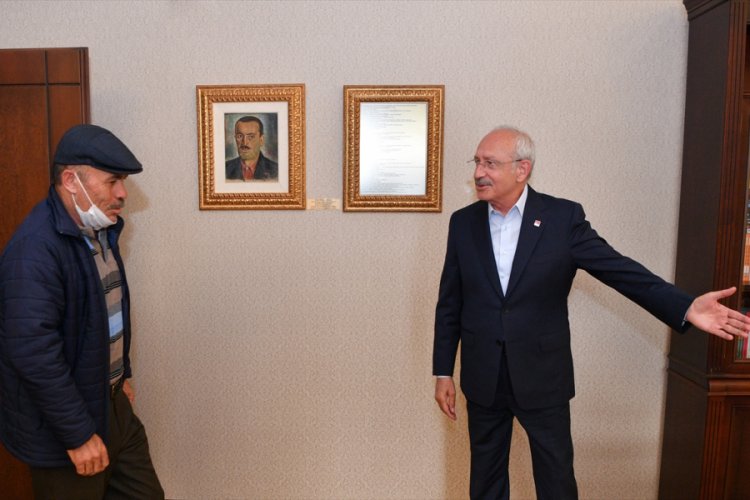 Kılıçdaroğlu, Çubuklu şehidin babasıyla görüştü