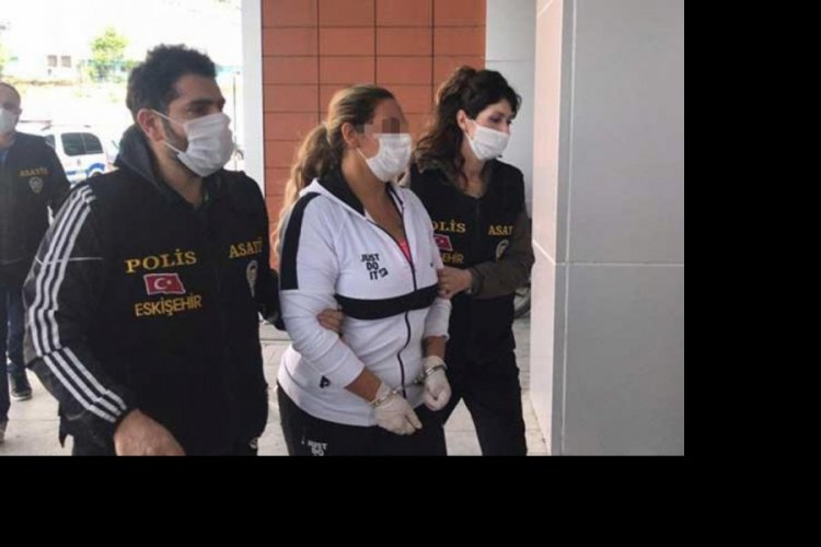 Tartıştığı erkek arkadaşını öldürdü! ''Namusumla oynadı''