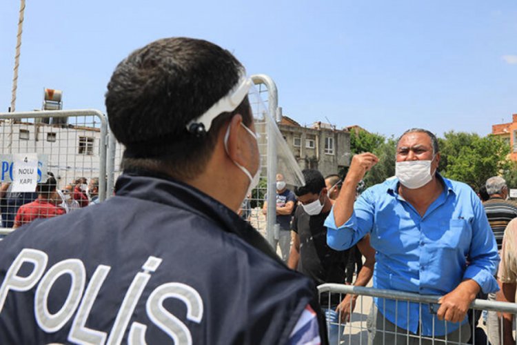 Mahalle halkından karantina protestosu