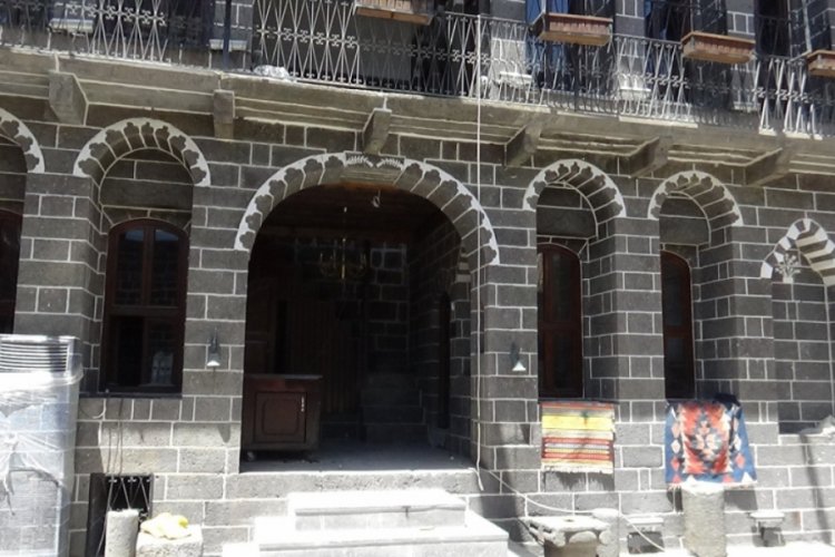 700 yıllık konak yeniden açılıyor