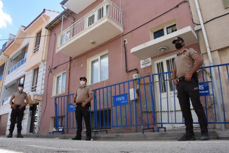 Eskişehir'de 2 kişinin testi pozitif çıktı, 6 yakını karantinaya alındı