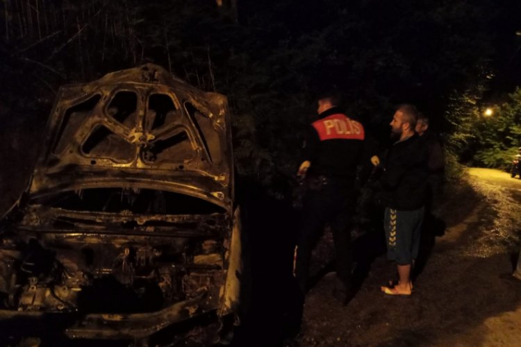 Yeni satın aldığı otomobil hurdaya döndü