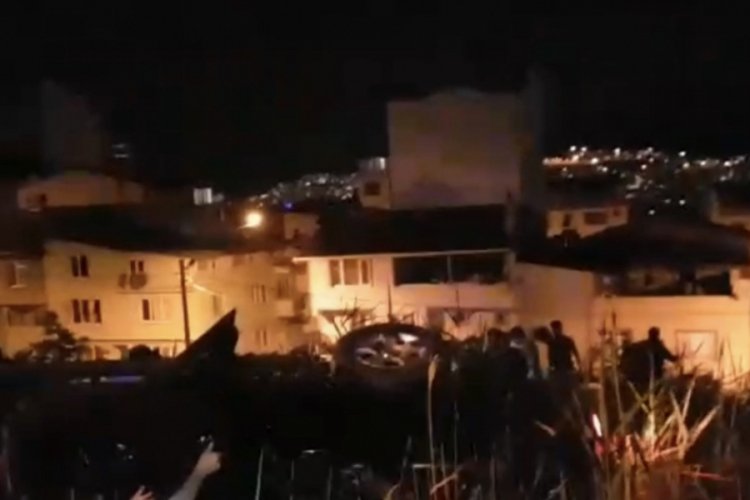 Bursa'da takla atarak zeytinlik tarlasına uçtu: 3 yaralı