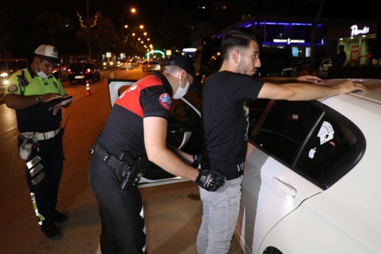 Adana'da 2 bin 565 polisten helikopter destekli huzur uygulaması