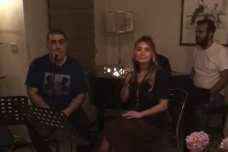 Yonca Evcimik fırtınası esti