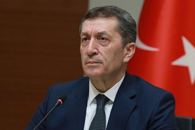 Bakan Selçuk, öğretmenlerin online mesleki çalışma programı açılışında konuştu: