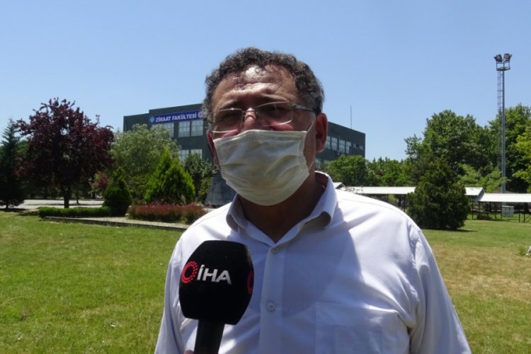 Bursa'da 55 yaşındaki 6 çocuk babası adam, oğluyla birlikte sınava girdi