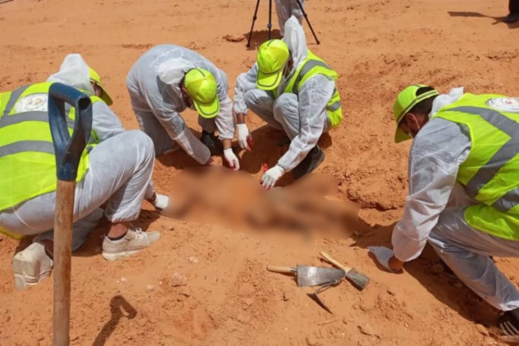 Libya'da bir toplu mezar daha bulundu