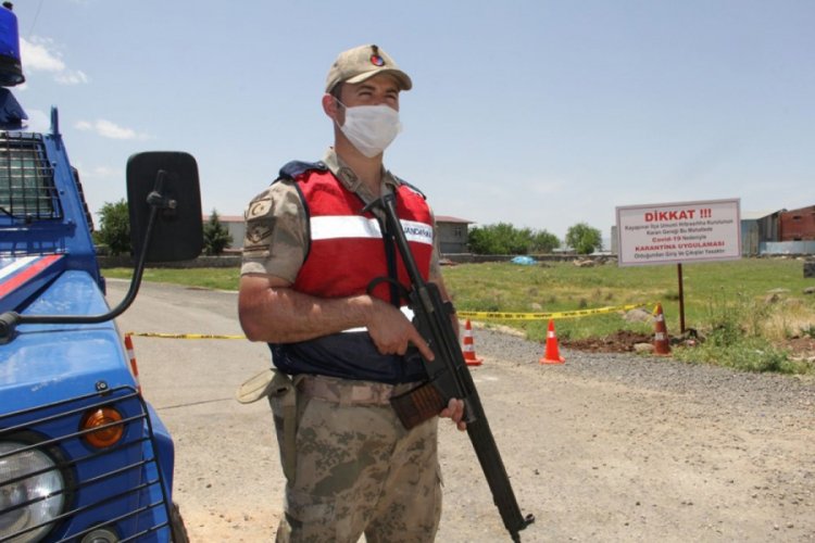 Adıyaman'da bir mezra Kovid-19 nedeniyle karantinaya alındı