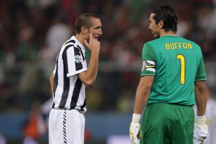 Juventus, Buffon ve Chellini'nin sözleşmelerini uzattı