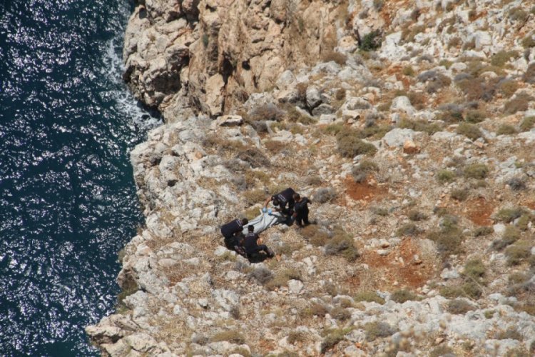 Alanya'da 25 yaşındaki kayıp genç kayalık alanda ölü bulundu