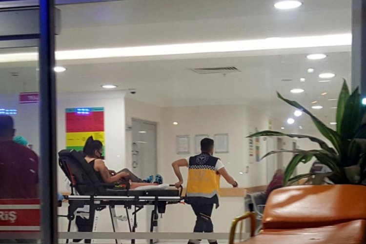 Zonguldak'ta kavga eden iki kadın birbirini bıçakladı