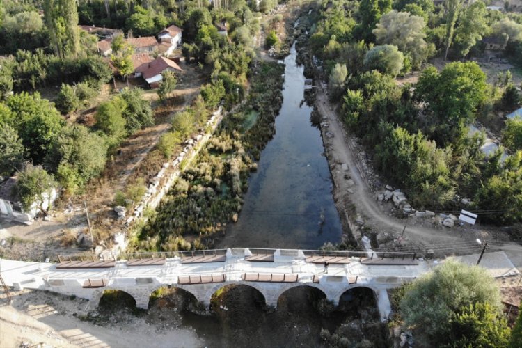 Aizanoi'nin ziyaretçileri nehirde kayıkla ''Antik Çağ'a yolculuk'' yapacak