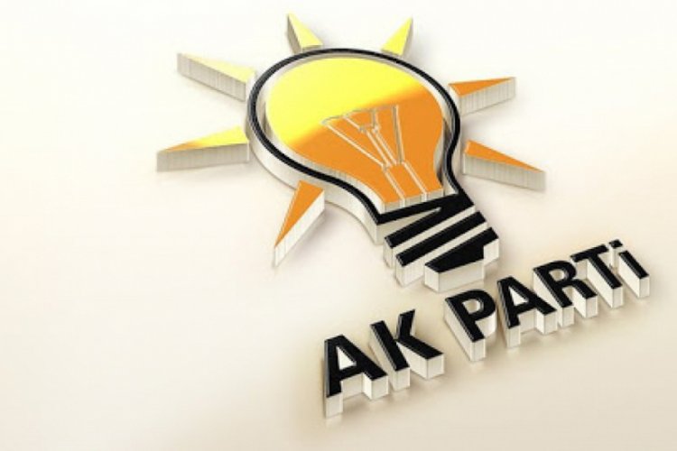 AK Parti'den Alpay Özalan ve Ali Şahin'e yeni görev