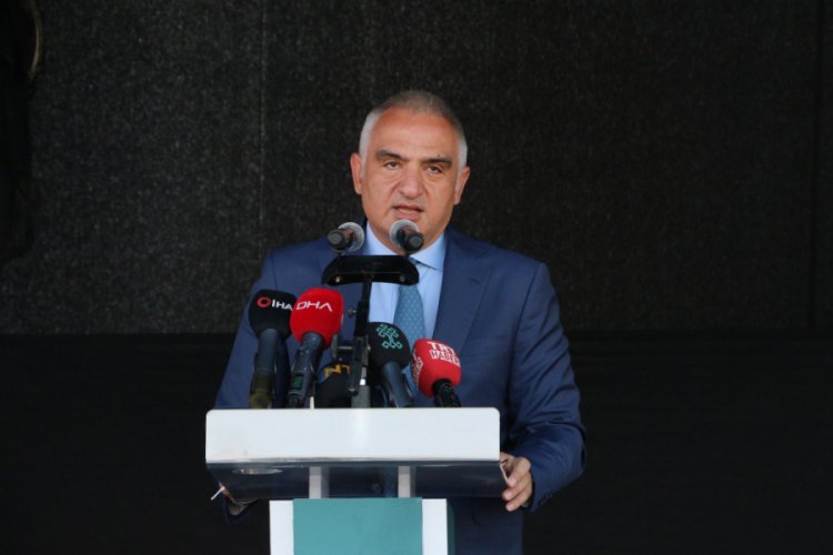 Bakan Ersoy: ''Kültür ve sanatı halkımızın ayağına götürüyoruz''