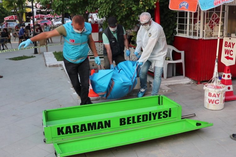Umumi tuvalette ölü bulundu