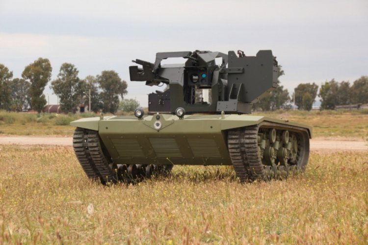Türkiye'nin ilk insansız mini tankı TSK envanterine giriyor