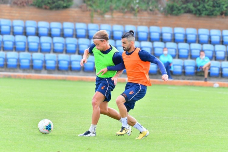 Başakşehir'de Konyaspor mesaisi başladı