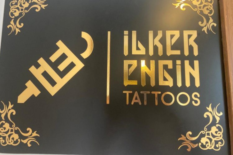 İlker Engin, Bursa'da bedenlere ölümsüz imzalar atıyor (ÖZEL HABER)