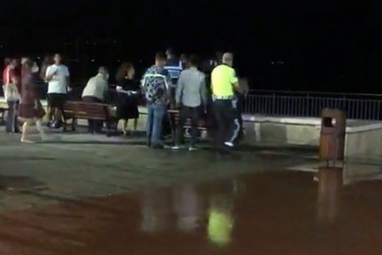 Bursa'da hem maske takmadı hem güvenlik güçlerine direndi