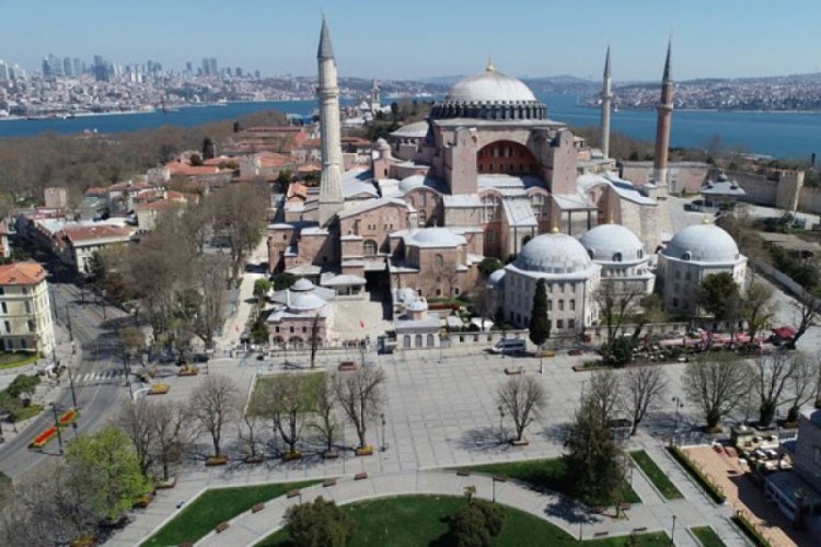 AK Parti'li Çakır: ''Bugün Ayasofya özgürlüğüne kavuşmuştur''