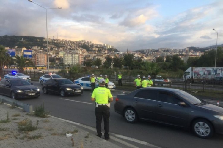 Hafif ticari araç yayaya çarptı: 1 ölü