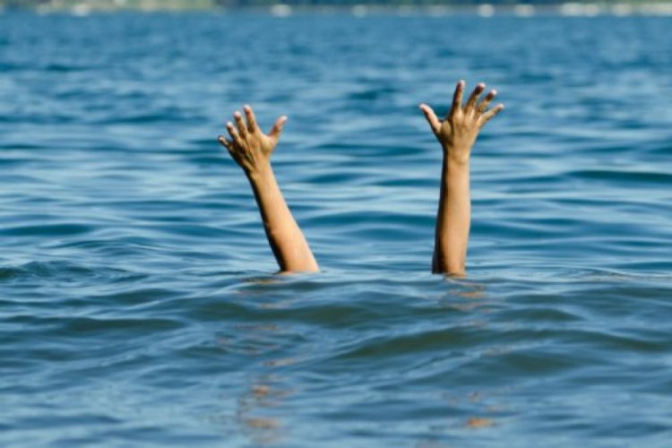 Mısır'da denizde çırpınan çocuğu kurtarmak isteyen 11 kişi çocukla birlikte boğuldu