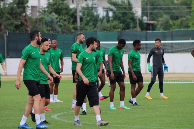 ''Transfer konusu kulüplerin arasında çözmesi gereken bir olay''