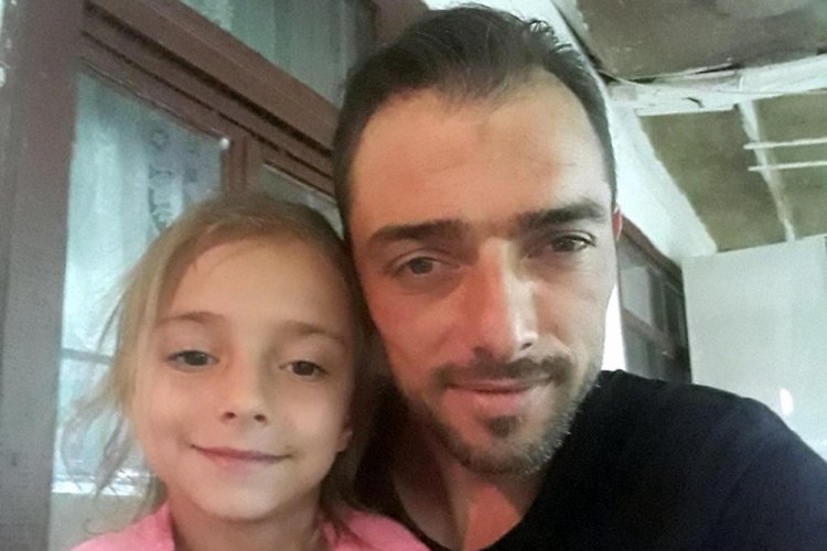 Dini nikahlı eşini ve 6 yaşındaki kızını öldürüp, intihara kalkıştı