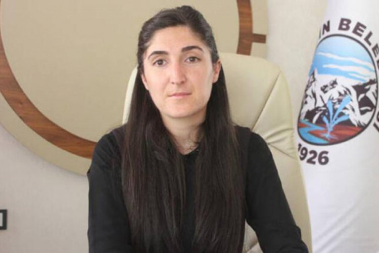 HDP'li Diyadin Belediye Başkanı Betül Yaşar tutuklandı