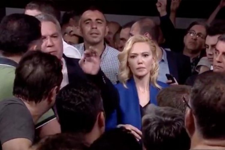 AK Partili Kocabıyık'ın 15 Temmuz gecesi CHP'ye ve Kılıçdaroğlu'na teşekkür ettiği görüntüler ortaya çıktı