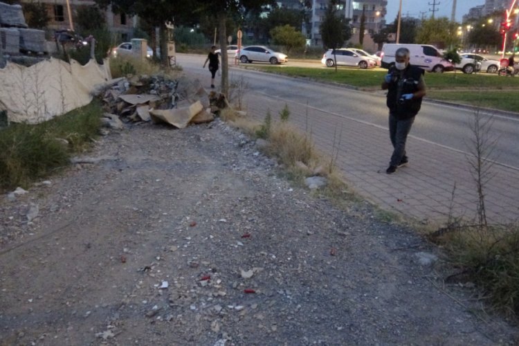 Otomobilden pompalı tüfekle ateş açtı: 3 yaralı