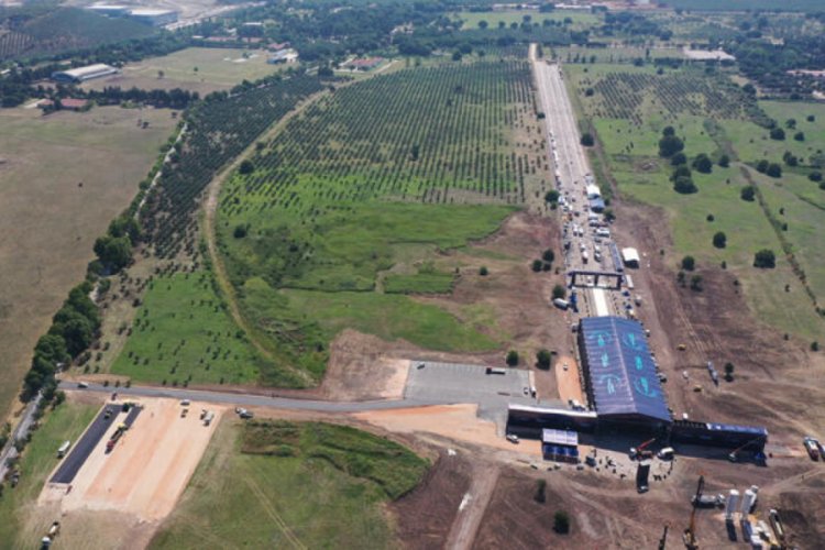 ''Türkiye'nin Otomobili''nin Bursa'da üretileceği alan havadan görüntülendi