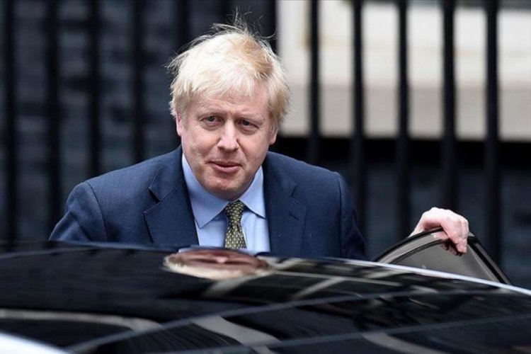 İngiltere Başbakanı Johnson, Noel'de 'normale dönmeyi' umuyor