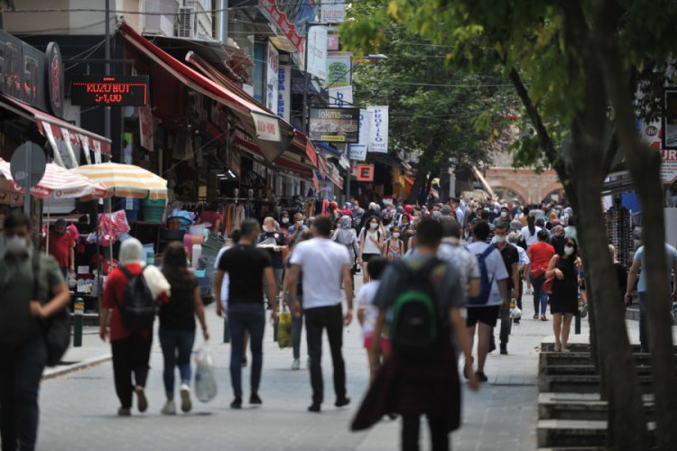 ''Her 10 kişiden 9'u enfekte olduğunu bilmeden yaşıyor''