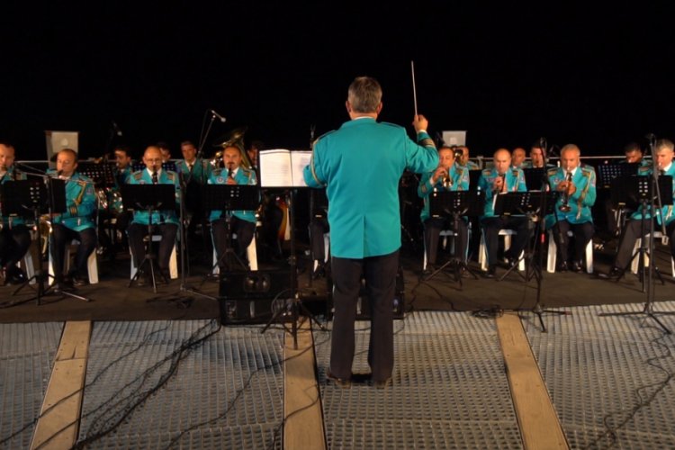 Bursa'da zirvede muhteşem konser