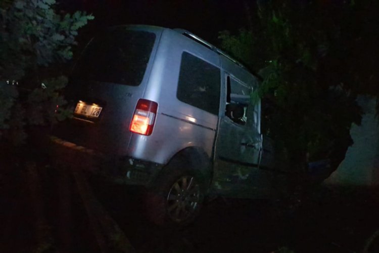 Bursa'da önce tarlaya ardından eve girdi