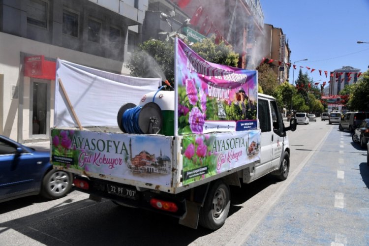 Ayasofya'yı gül kokusu saracak