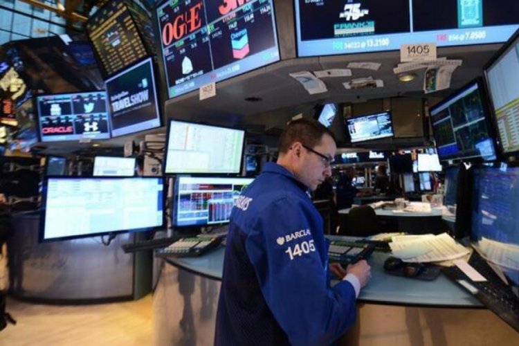 New York borsası düşüşle açıldı