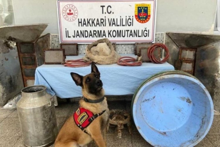 Terör örgütü PKK'nın sığınağında uyuşturucu ele geçirildi