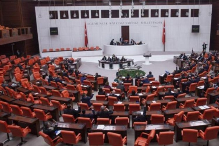 'Sosyal medya' düzenlemesi TBMM Adalet Komisyonu'nda görüşülmeye başlandı