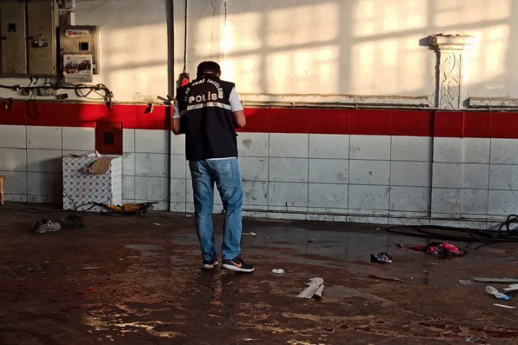 Çatıdan düşen işçi yaralandı
