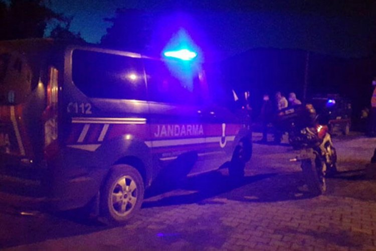 Amcasını av tüfeğiyle öldürdü